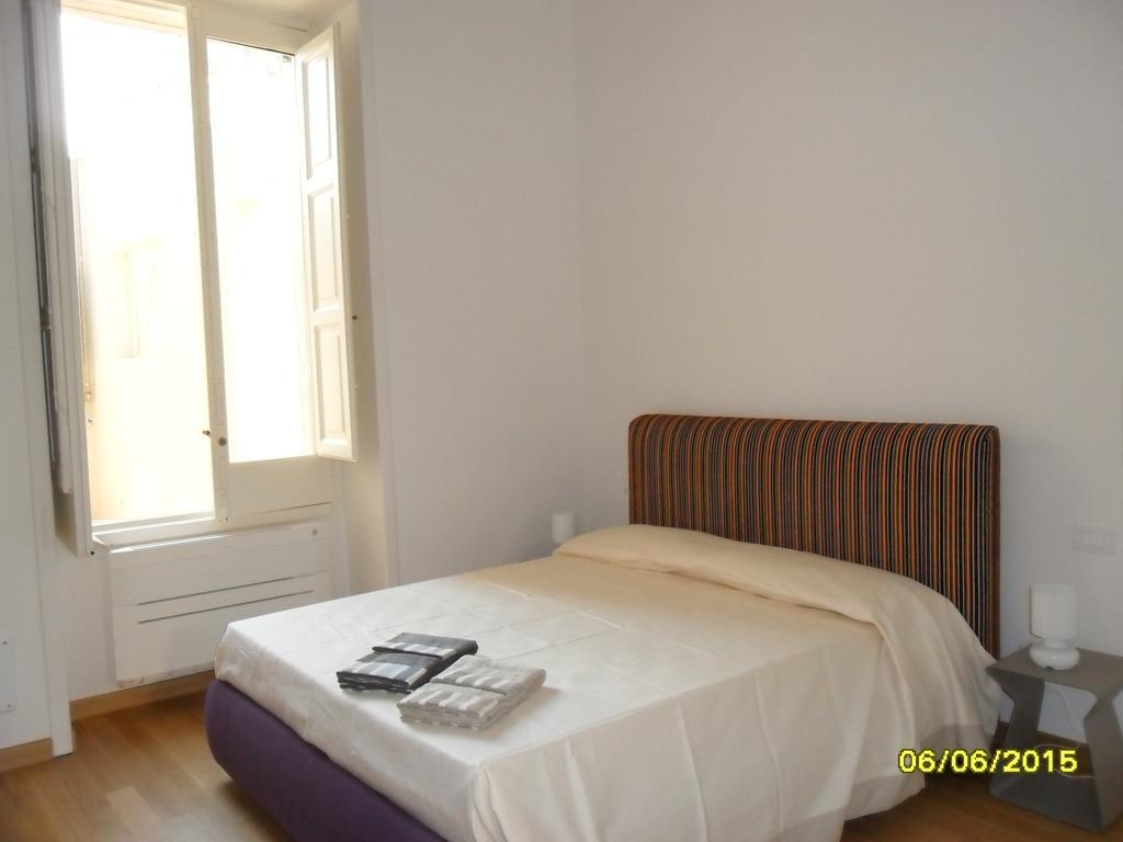 B&B La Casa Gialla Lecce Pokoj fotografie